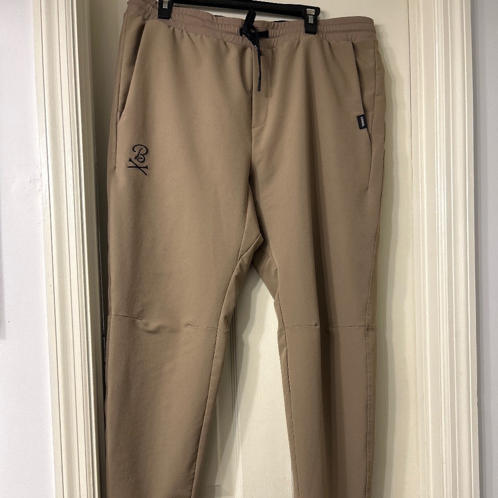 UNRL X Barstool Golf Apex Pants TAN